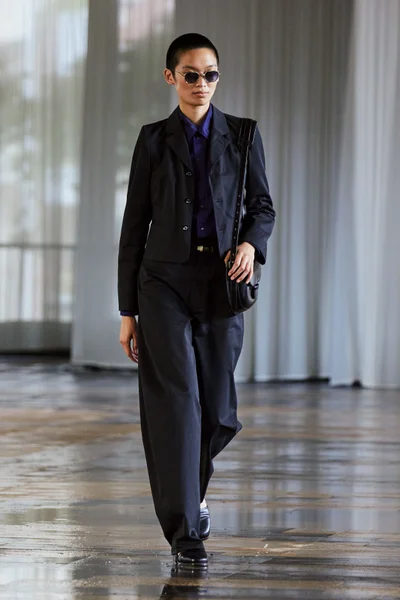 Look 20